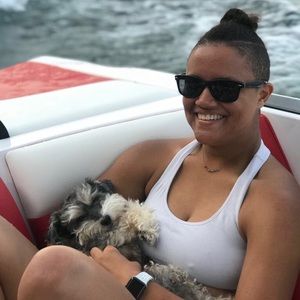 Meet your Posher, Destiny